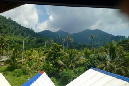 Beachfront Hut Upstairs Astra - Beach Shack Chalet Kampong Juara Exterior foto